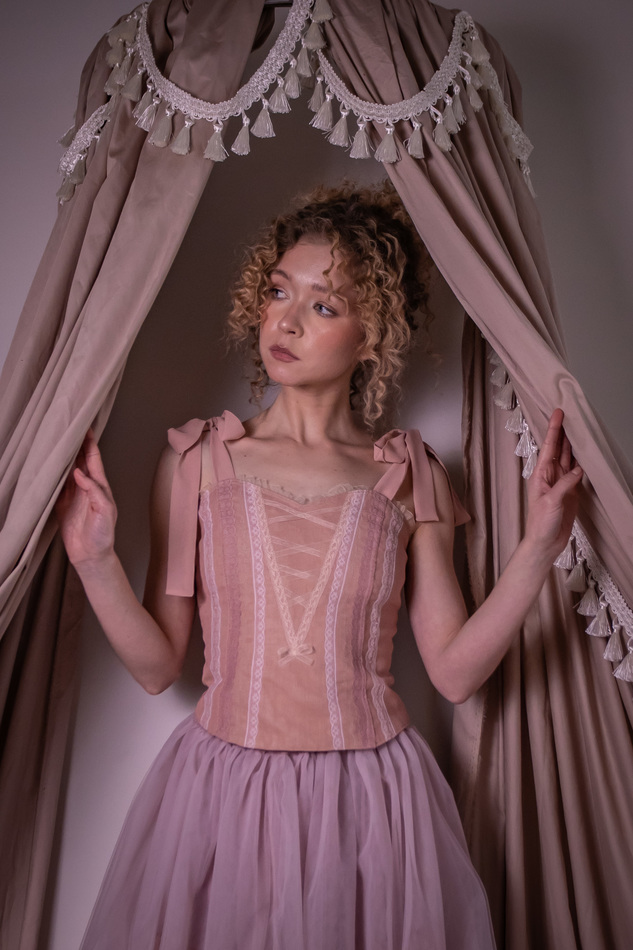 Корсетный топ розовый